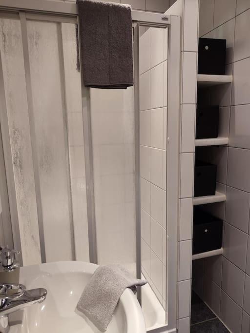 Gemuetliches Ferienapartment Mit Optionaler E-Ladesaeule Eichenzell Dış mekan fotoğraf